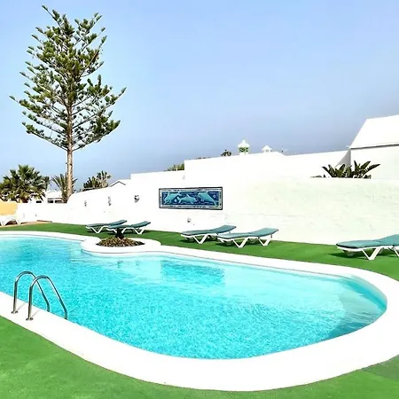 Bungalow Para Nudistas Con Wifi Y Estupenda Vista A La Piscina *
